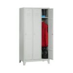 7031340 Kleedvakkast 870x450px